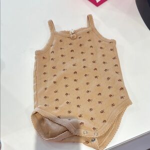Quincy Mae pointelle Tan Floral Baby Onesie pink 6-12 months